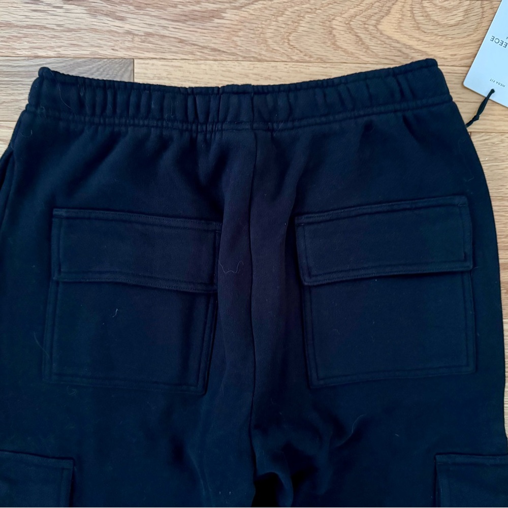 Aritzia Cozy Sweatfleece Mega Cargo Jogger - Small Tall - Picture 10 of 13